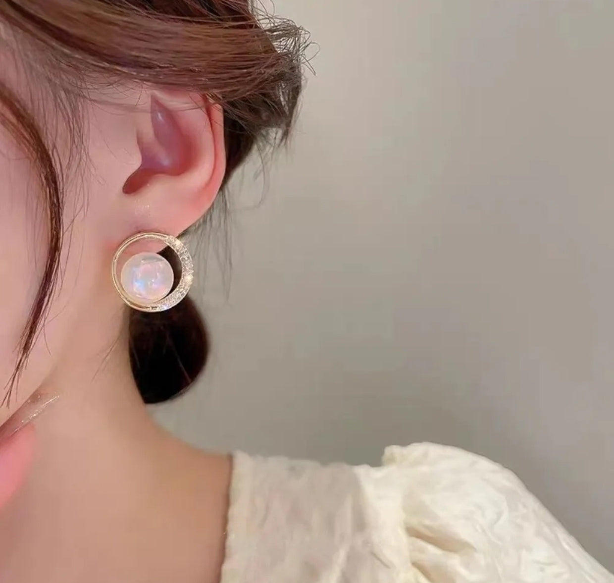 Mermaid pearl stud earrings - Nishkarsh the royal radiance