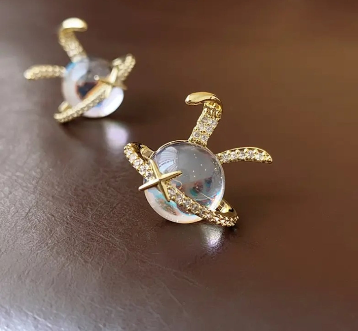 Cute rabbit crystal stud earrings - Nishkarsh the royal radiance