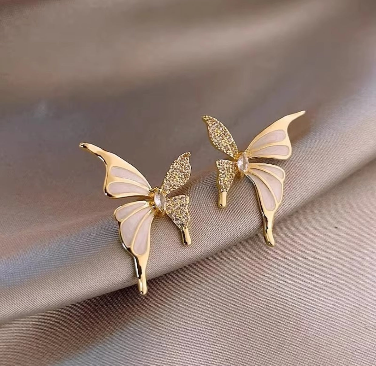 Elegant gold colour butterfly stud - Nishkarsh the royal radiance